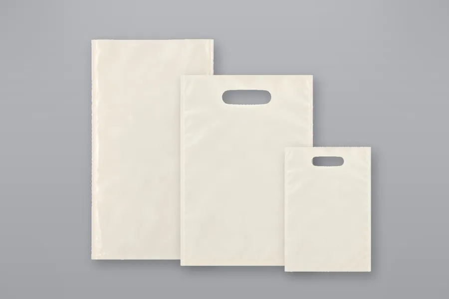 Bolsas para moda y ropa compostables de Carboniq